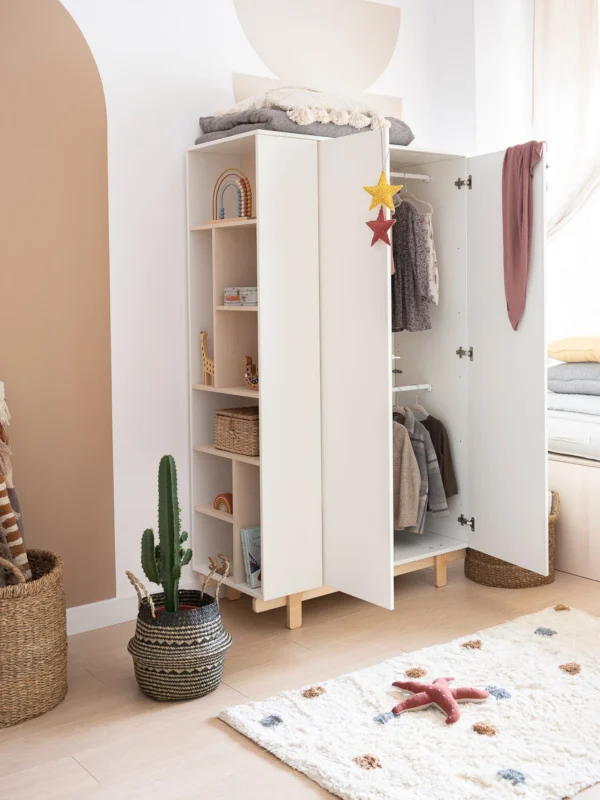 Wood Luck Design - Basic Garderoob